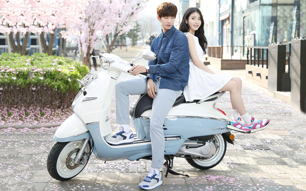 刚加了一个女生微信要聊什么_和刚加的女生聊微-KK情感